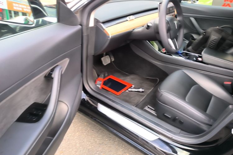 Tesla Model 3 2020 #16 Tesla Model 3 2020 immagine di auto #16