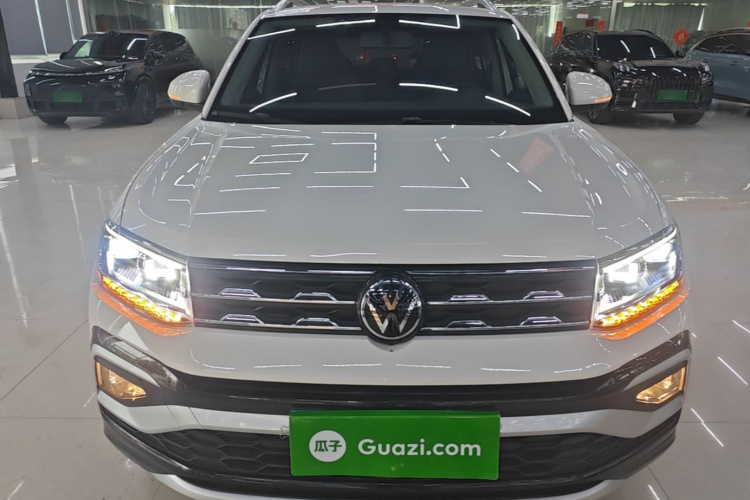 Volkswagen T-Cross 2021 #3 Volkswagen T-Cross 2021 car image #3