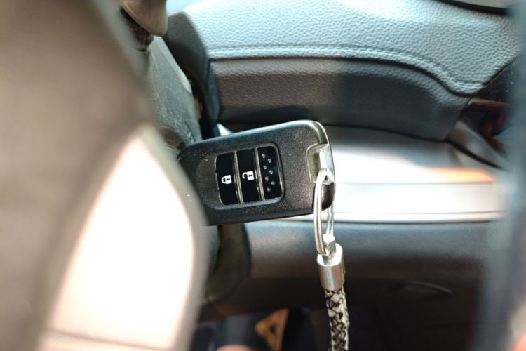 Honda CR-V 2017 car image #9