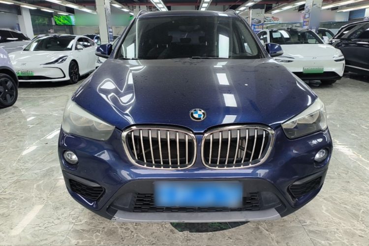 BMW X1 2018 #3 BMW X1 2018 car image #3
