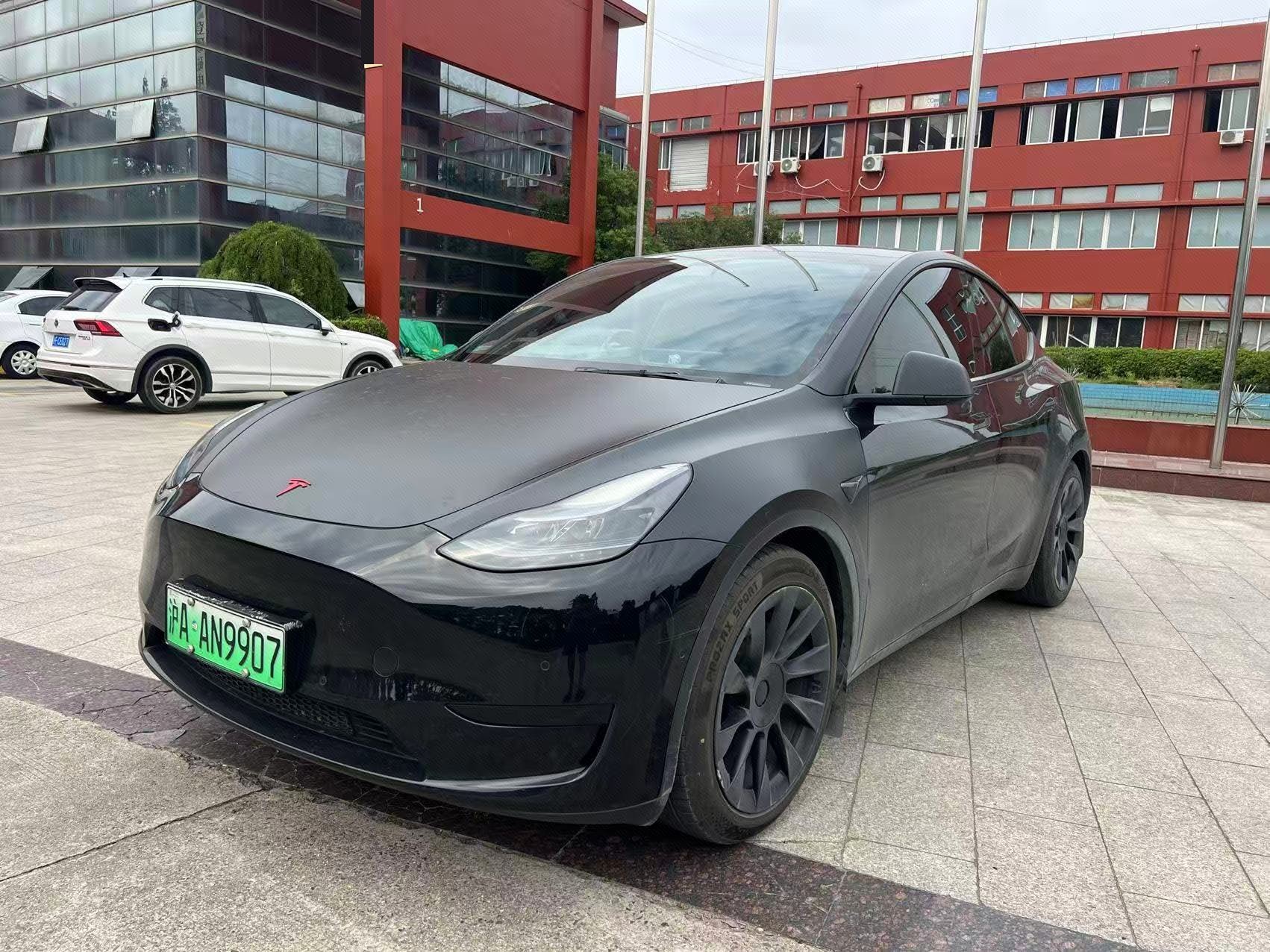 Tesla Model Y 2022 car image 