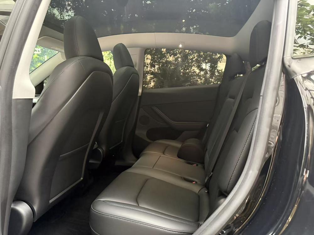 Tesla Model Y 2023 #18 Tesla Model Y 2023 car image #18