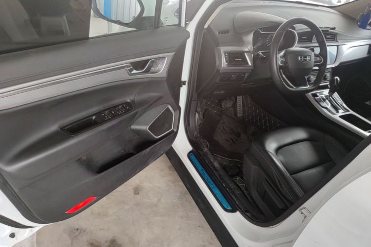 GEELY Emgrand GS 2020 car image #16