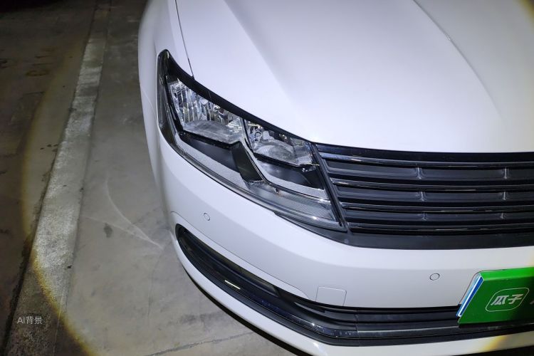 Volkswagen Lavida 2017 car image #8