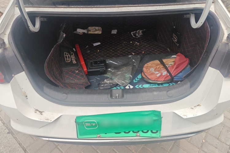 GEELY Emgrand L HiP 2023 car image #17