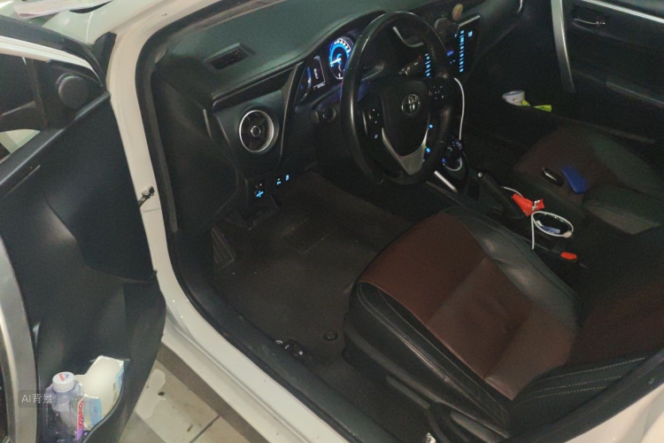 Toyota Corolla 2019 immagine di auto #18