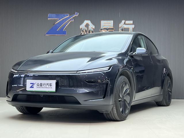 Tesla Model Y 2025 #20 Tesla Model Y 2025 car image #20