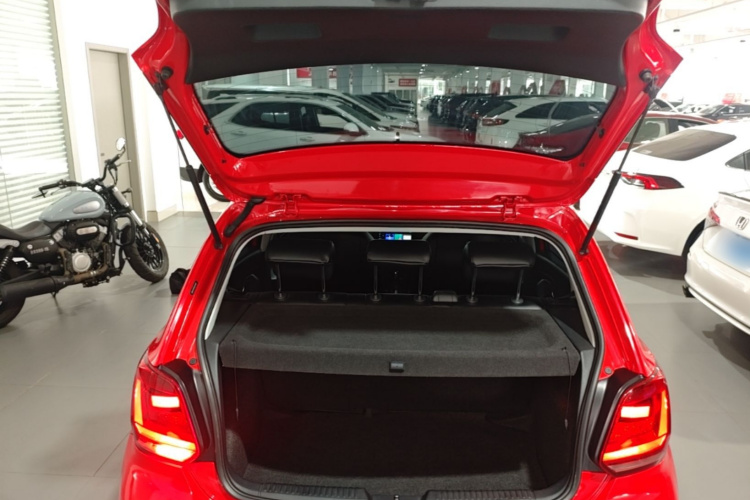 Volkswagen Polo 2019 #19 Volkswagen Polo 2019 car image #19