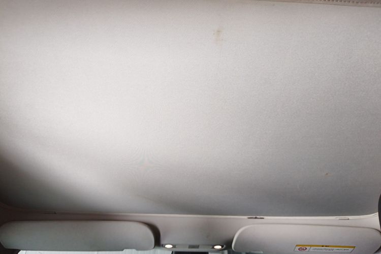 Tesla Model 3 2021 car image #20
