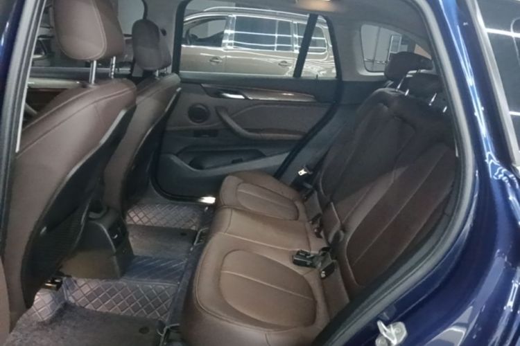 BMW X1 2019 car image #17