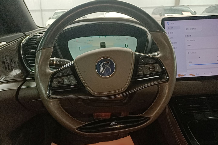 BYD Han 2024 #11 BYD Han 2024 изображение автомобиля #11