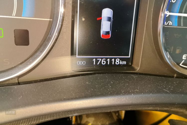 Toyota Corolla 2017 #14 Toyota Corolla 2017 car image #14