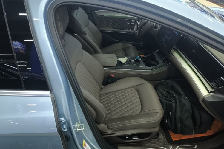 BYD Han 2023 #24 BYD Han 2023 immagine di auto #24