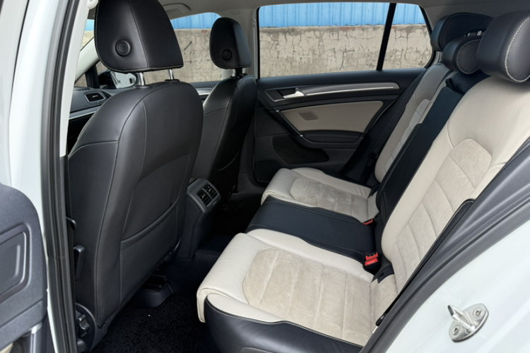 Volkswagen Golf 2017 #9 Volkswagen Golf 2017 car image #9