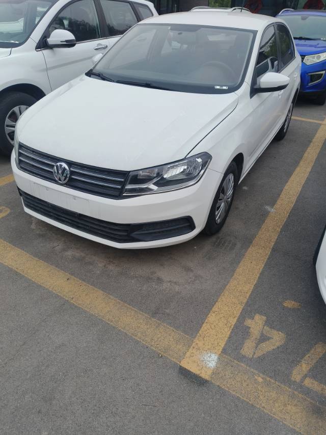Volkswagen Santana 2018 car image 