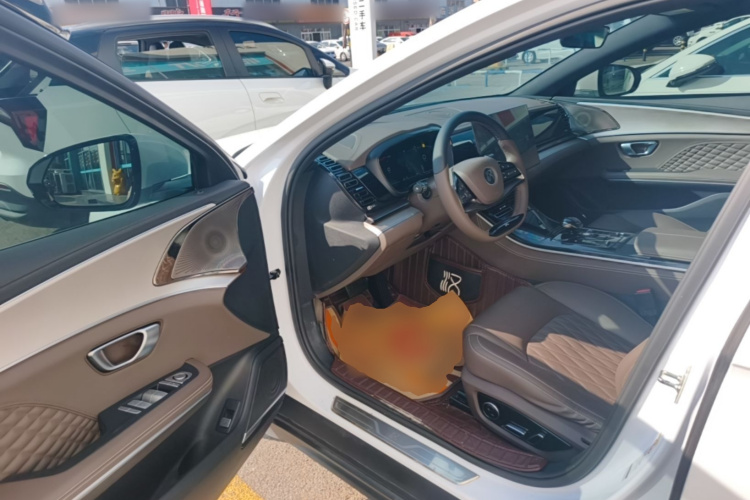 BYD Han 2023 #16 BYD Han 2023 immagine di auto #16