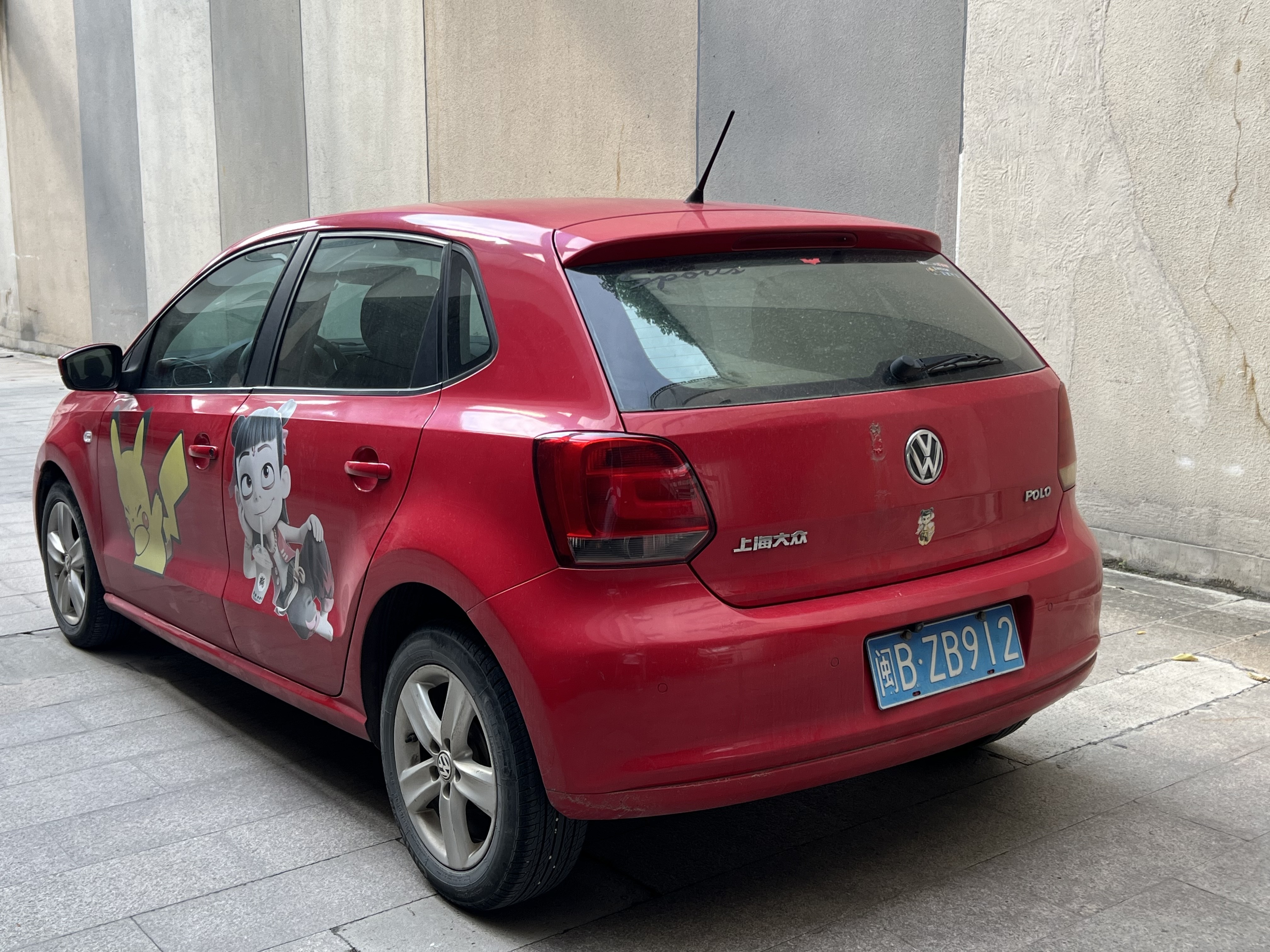 Volkswagen Polo 2011 car image #10