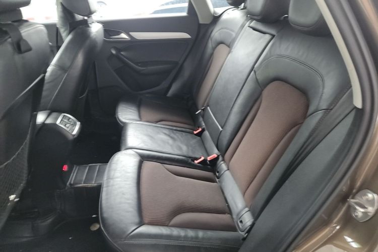 Audi Q3 2019 #17 Audi Q3 2019 car image #17