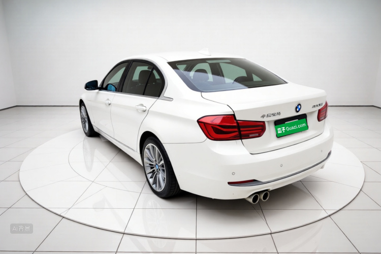 BMW 3 Series 2019 car image #5