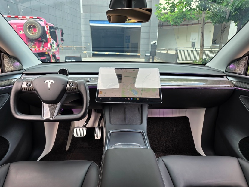 Tesla Model Y 2021 #7 Tesla Model Y 2021 car image #7