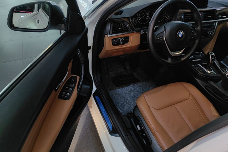 BMW 3 Series 2015 #11 BMW 3 Series 2015 car image #11