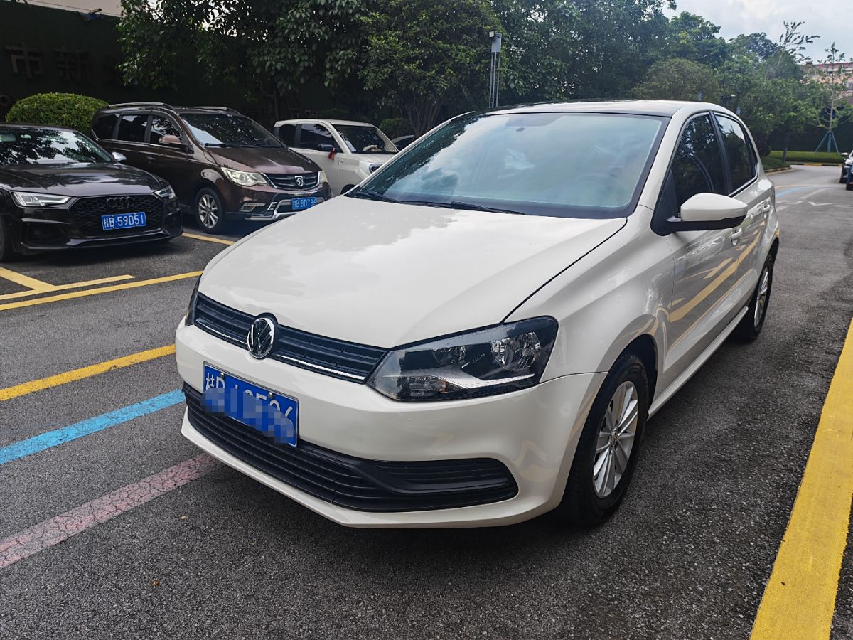 Volkswagen Polo 2018 car image 