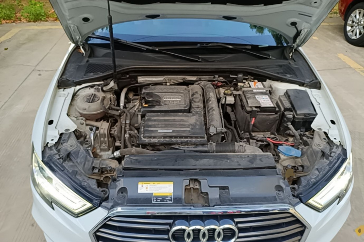 Audi A3 2018 immagine di auto #20