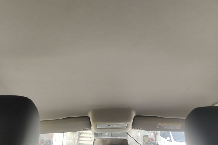 Volkswagen Polo 2019 car image #18