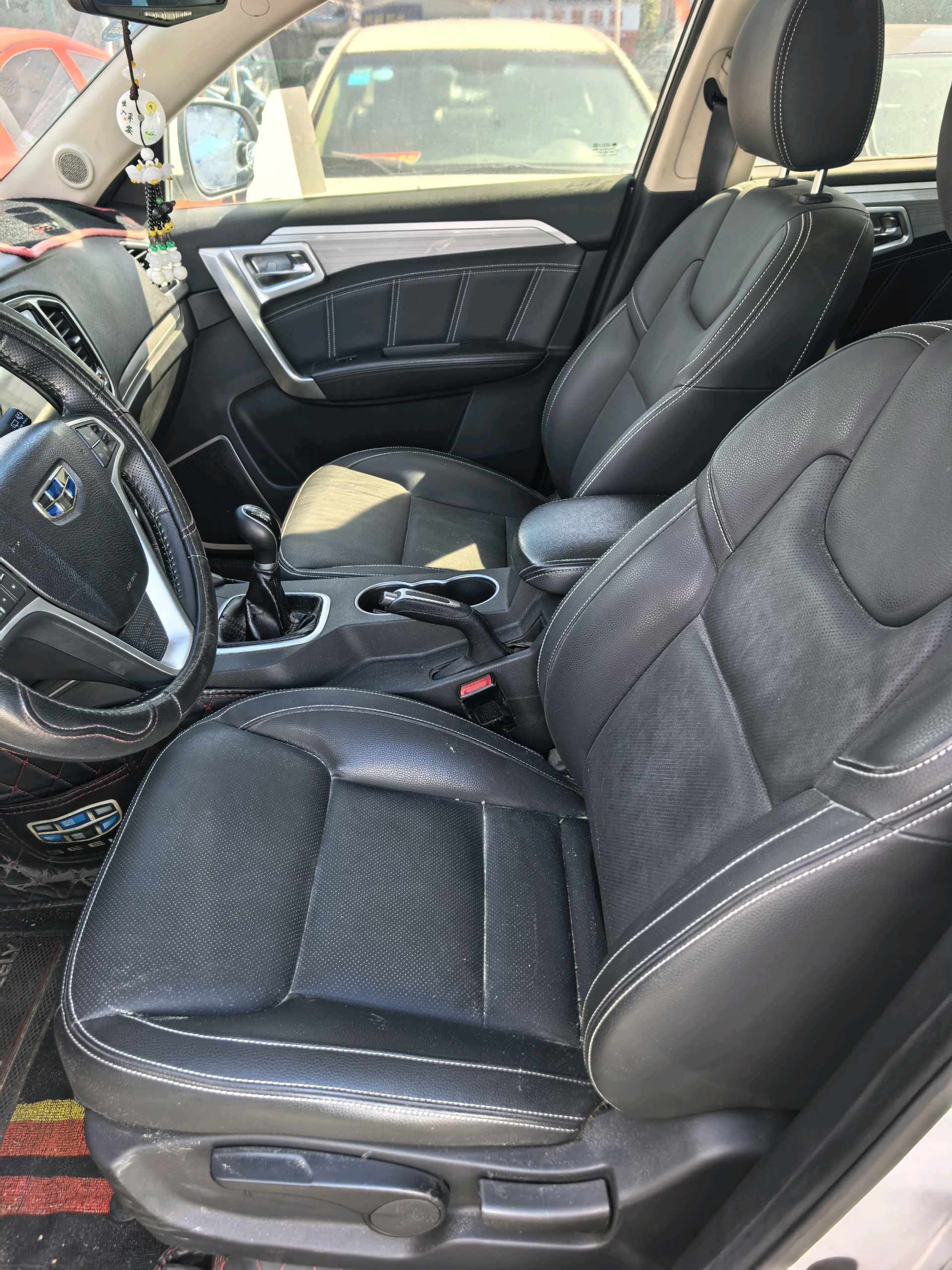 GEELY Vision X6 2018 car image #6
