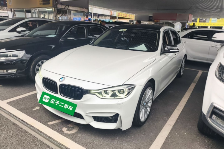 BMW 3 Series 2019 #2 BMW 3 Series 2019 car image #2