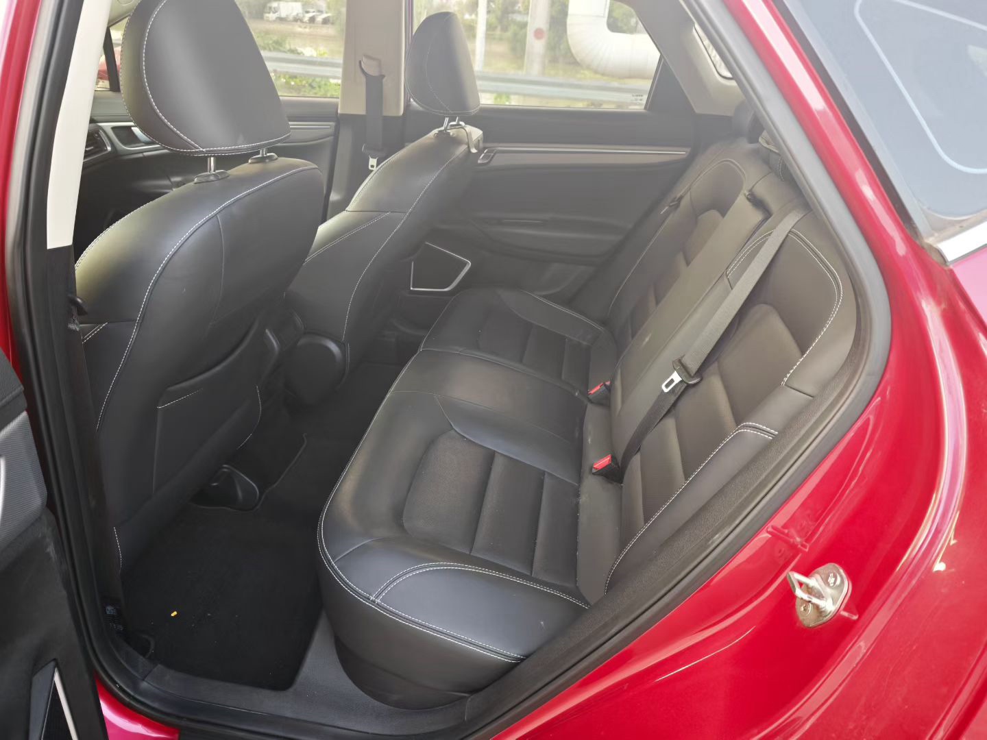 GEELY Emgrand GS 2019 #5 GEELY Emgrand GS 2019 car image #5