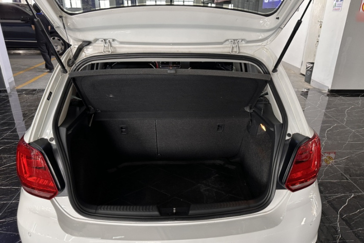 Volkswagen Polo 2018 #18 Volkswagen Polo 2018 car image #18