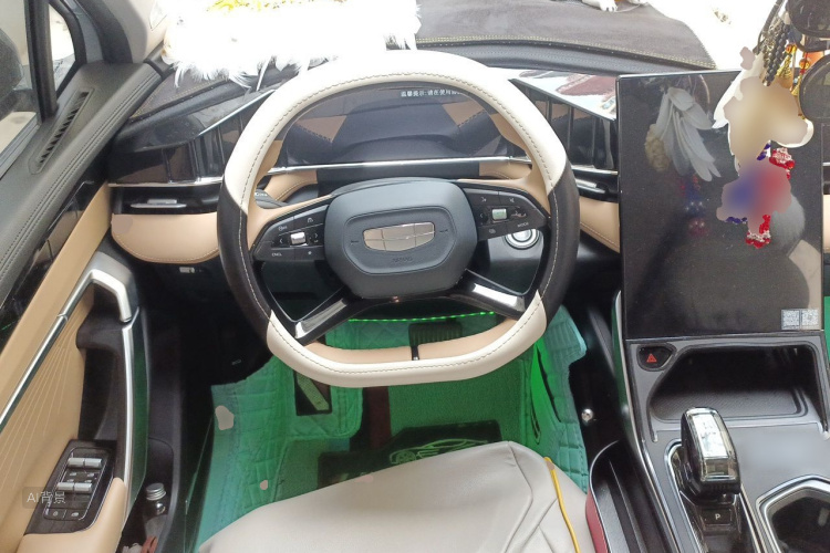 GEELY Boyue L 2023 car image #12