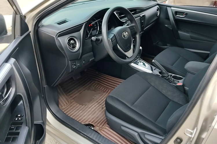 Toyota Corolla 2018 #16 Toyota Corolla 2018 car image #16