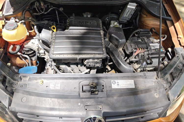 Volkswagen Polo 2016 car image #22