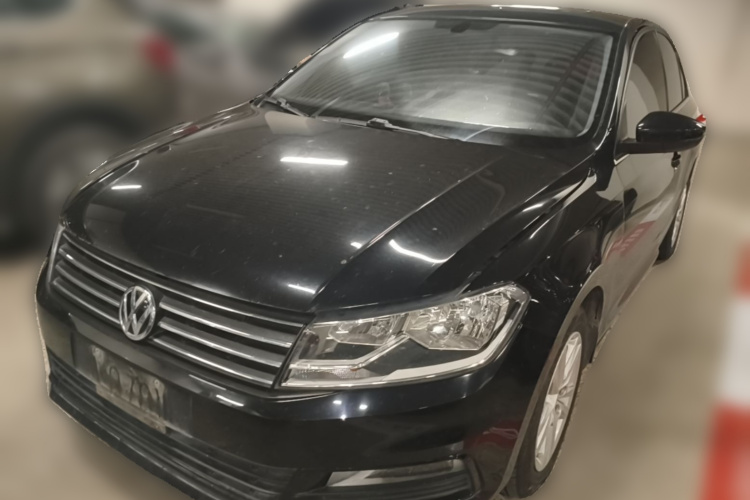 Volkswagen Santana 2019 immagine di auto #2