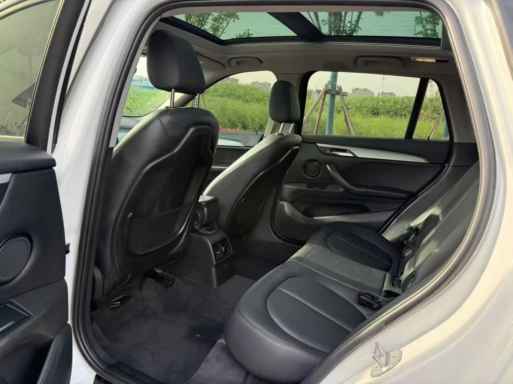 BMW X1 2019 #8 BMW X1 2019 car image #8