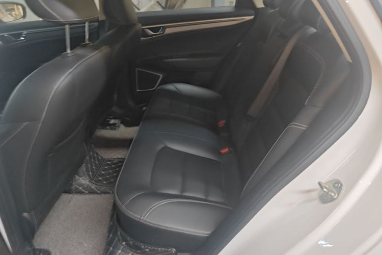 GEELY Emgrand GL 2019 #17 GEELY Emgrand GL 2019 car image #17