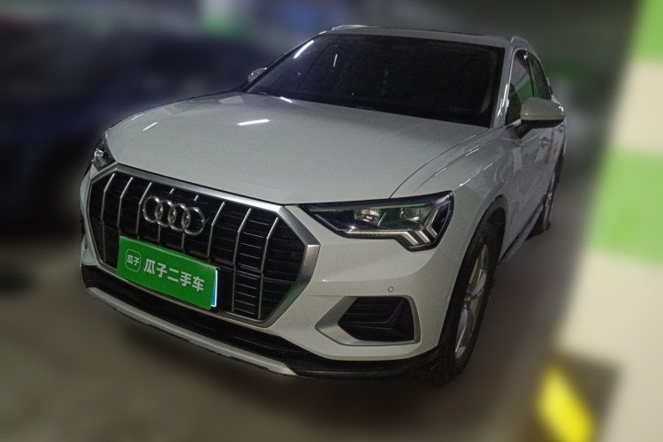 Audi Q3 2022 #2 Audi Q3 2022 car image #2