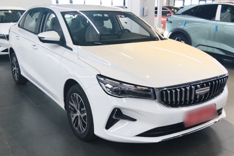 GEELY Emgrand 2026 car image #4