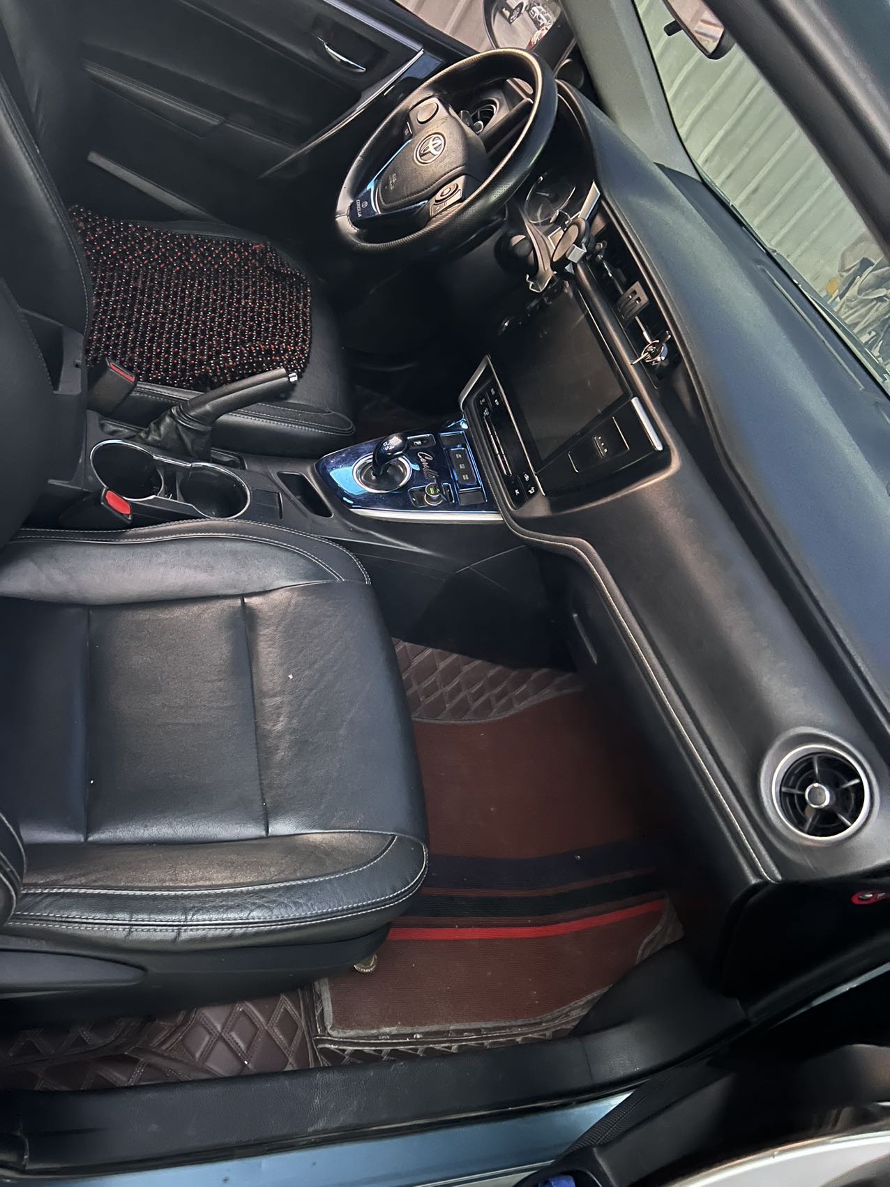 Toyota Corolla 2017 #4 Toyota Corolla 2017 car image #4
