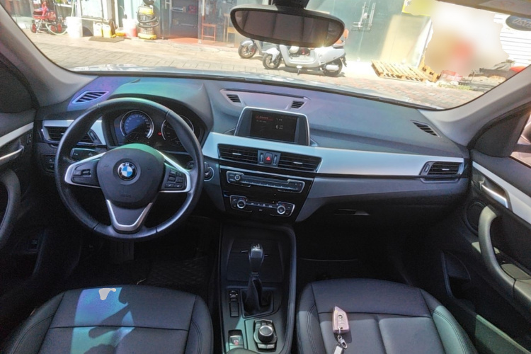 BMW X1 2019 #10 BMW X1 2019 immagine di auto #10