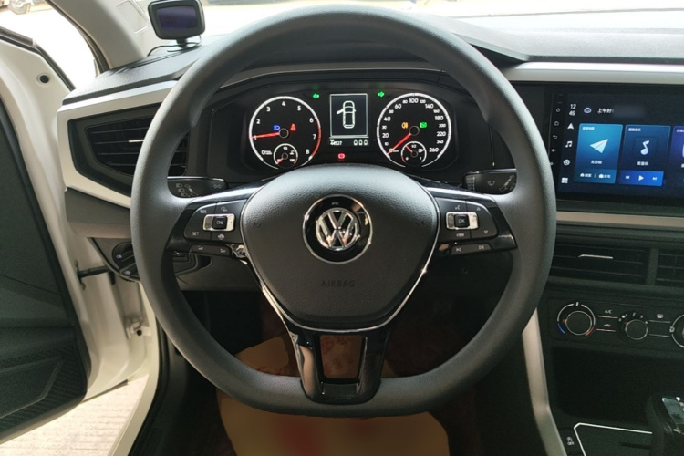 Volkswagen Polo 2021 #15 Volkswagen Polo 2021 car image #15