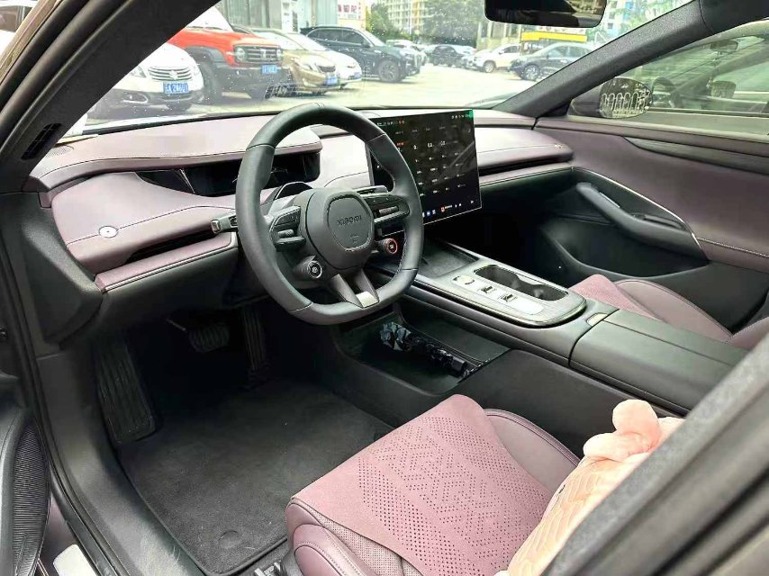 MI SU7 2024 imagen de coche #3