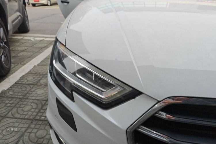 Audi A3 2018 car image #8