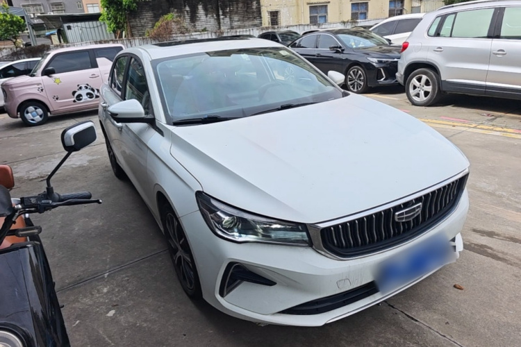 GEELY Emgrand 2022 #4 GEELY Emgrand 2022 car image #4