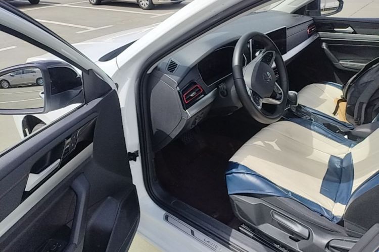 Volkswagen Lavida 2023 car image #16