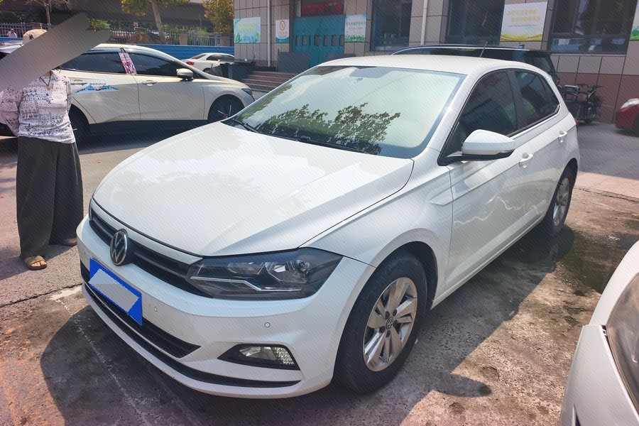 Volkswagen Polo 2023 car image 