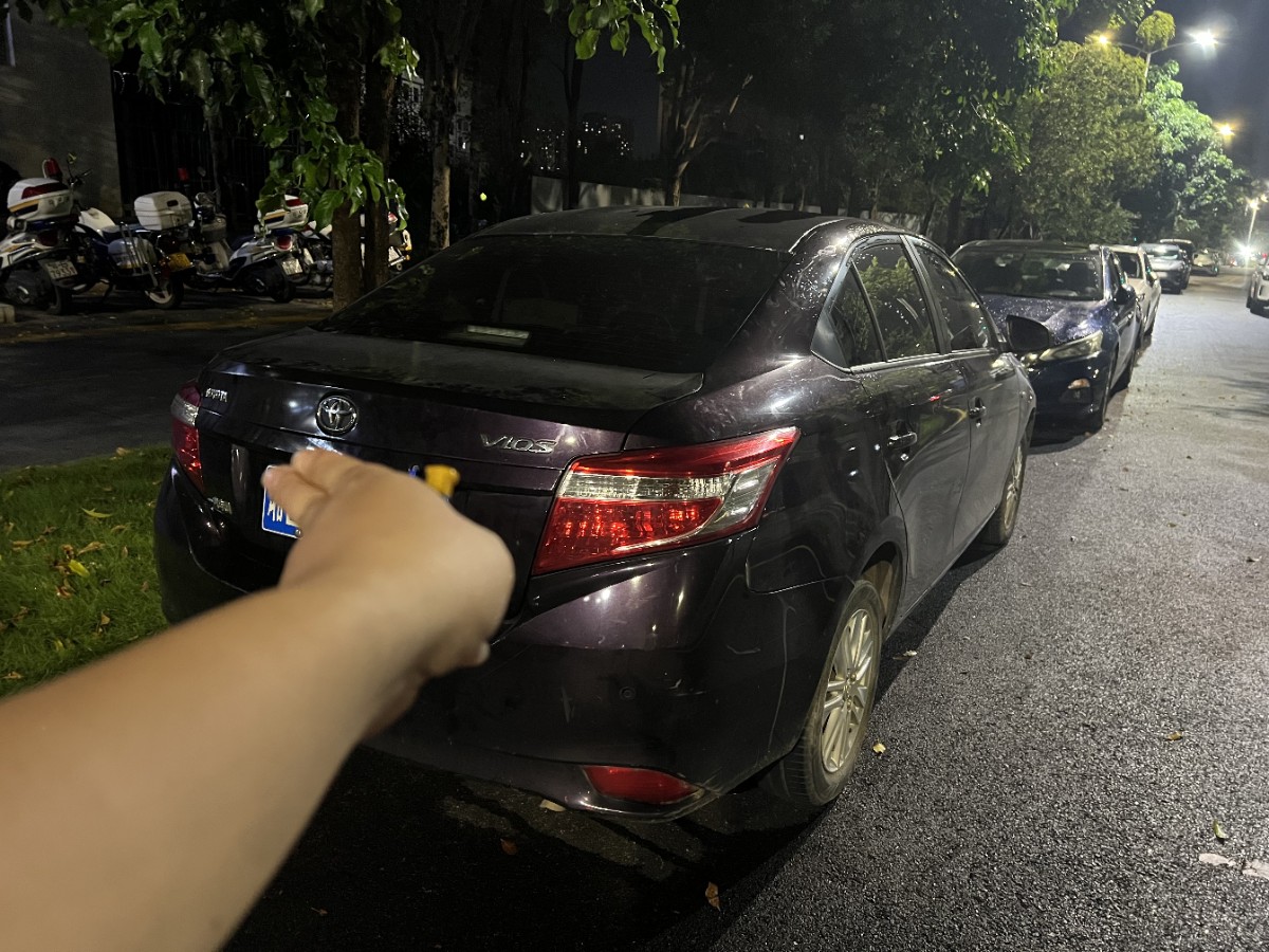 Toyota Vios 2015 car image #3