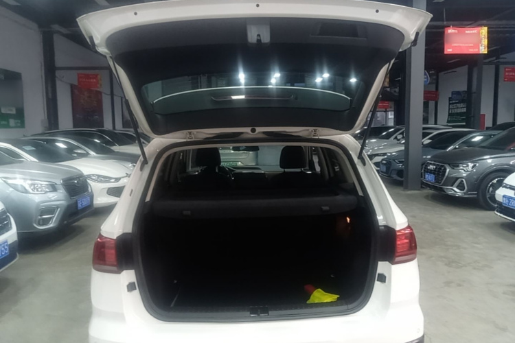Volkswagen Tharu 2023 imagem de carro #19